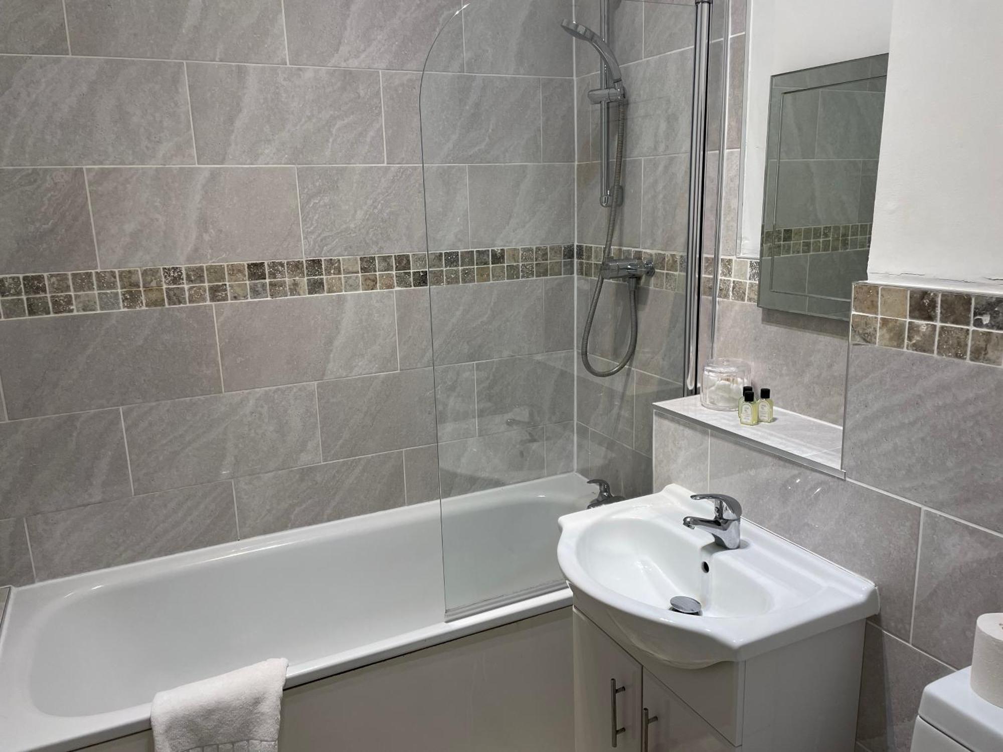Number 10 Service Apartment - Danes Southampton Exterior foto